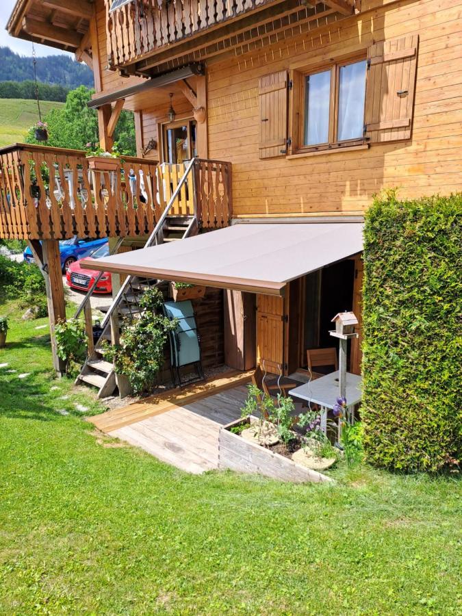 A4 Km De Megeve Tres Joli Studio Avec Jacuzzi ,Vue Sur Les Montagnes Au Calme Praz-sur-Arly Exterior foto